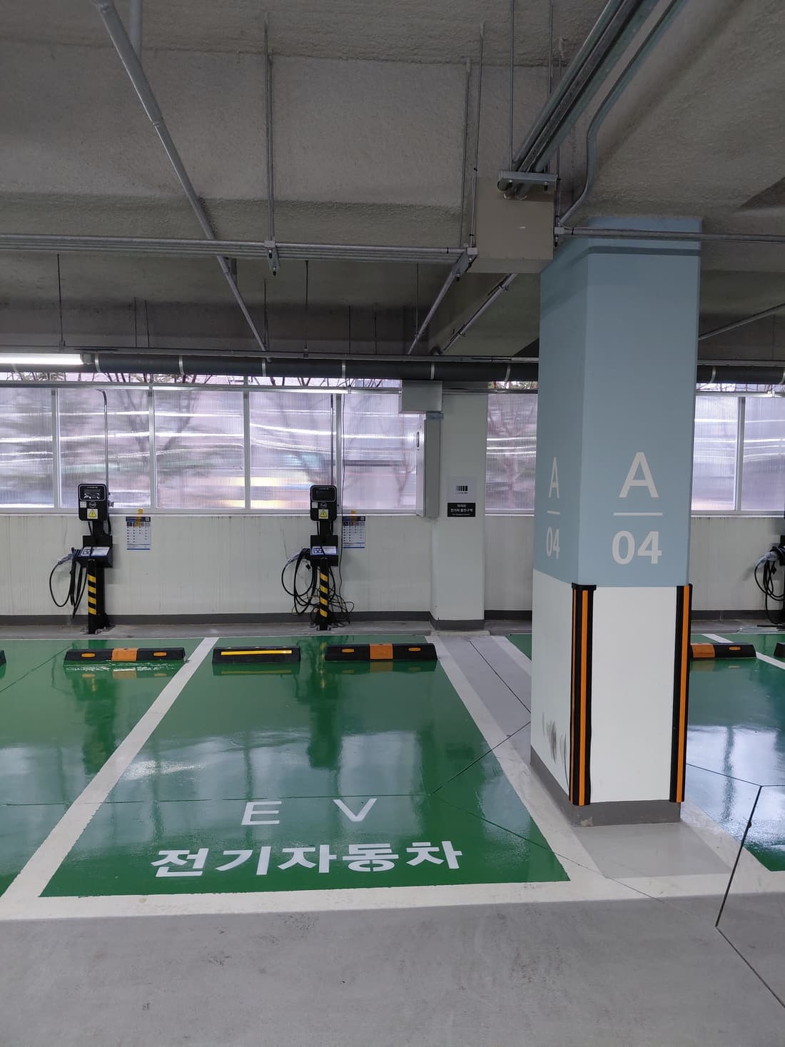 청주 모충 OO트릴로채